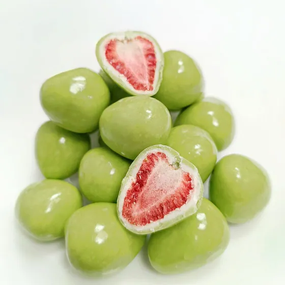 Клубника «NATURAL» ЛАЙМBERRY в йогуртово-шоколадной глазури