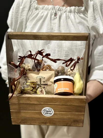 Набор в стильном деревянном боксе с мармеладом из пива "Вкусный вечер"